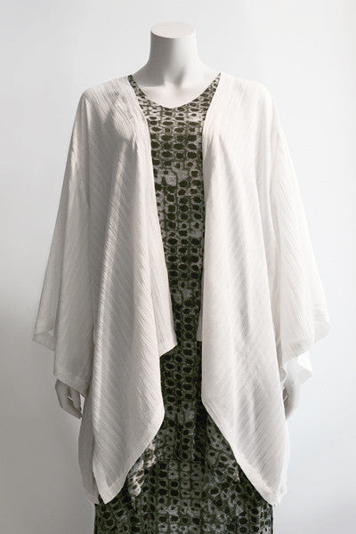 Short Kimono Jacket in White Fellini Crinkle