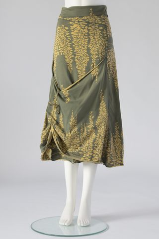 Ad-Lib Skirt in Wisteria Tokyo