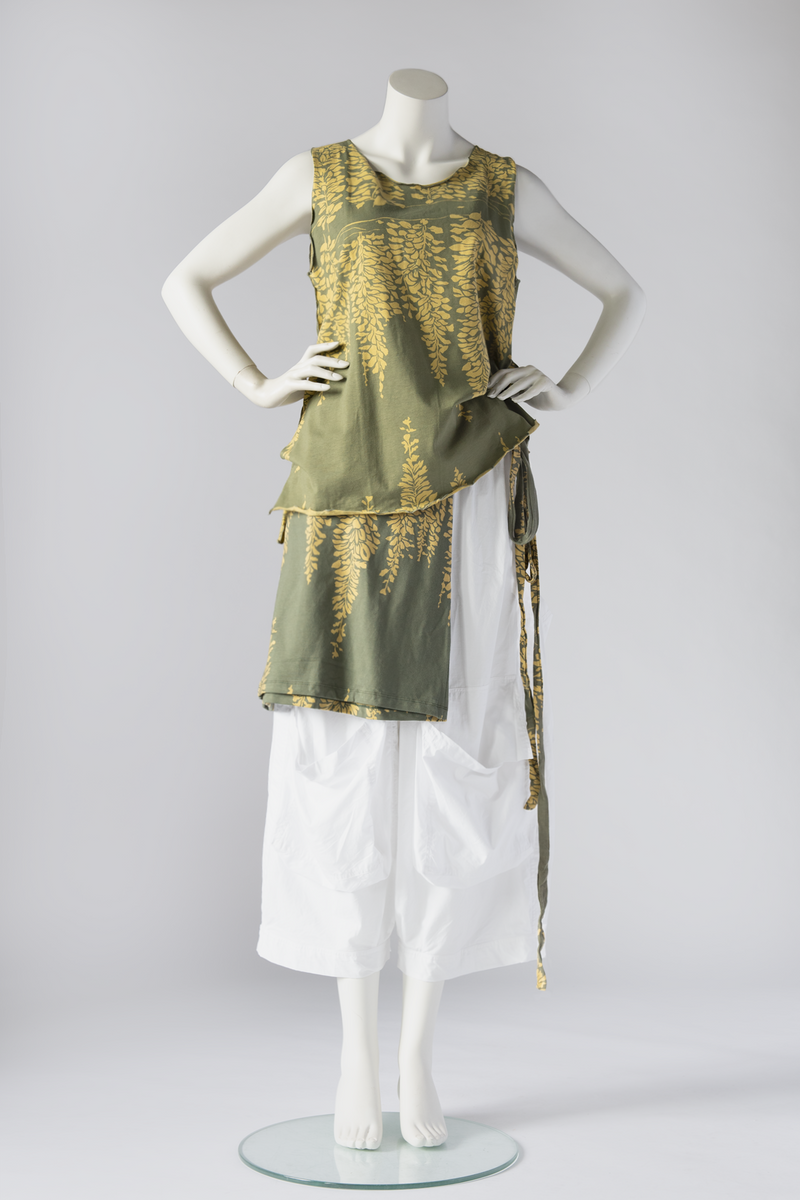 Shown w/ Wrap Apron and Cool Pant