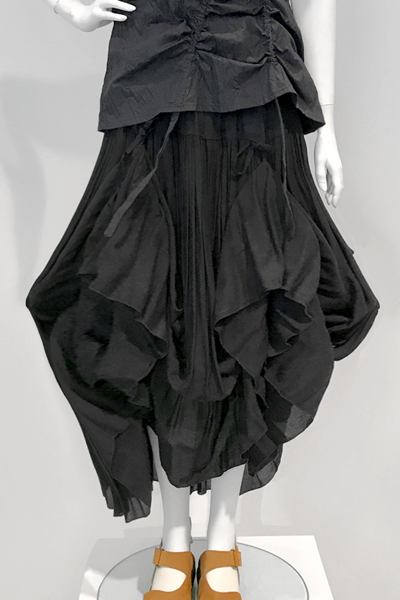 Cassandra Skirt in Black Delphi