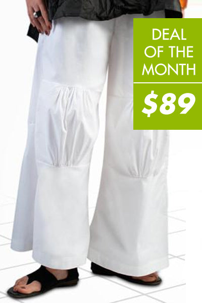 Pleated Knee Pant in White L.A.