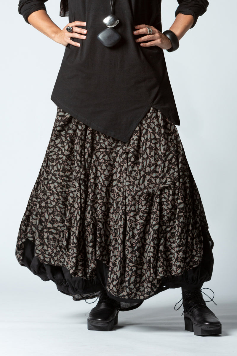 Manifold Skirt in Lora Crinkle